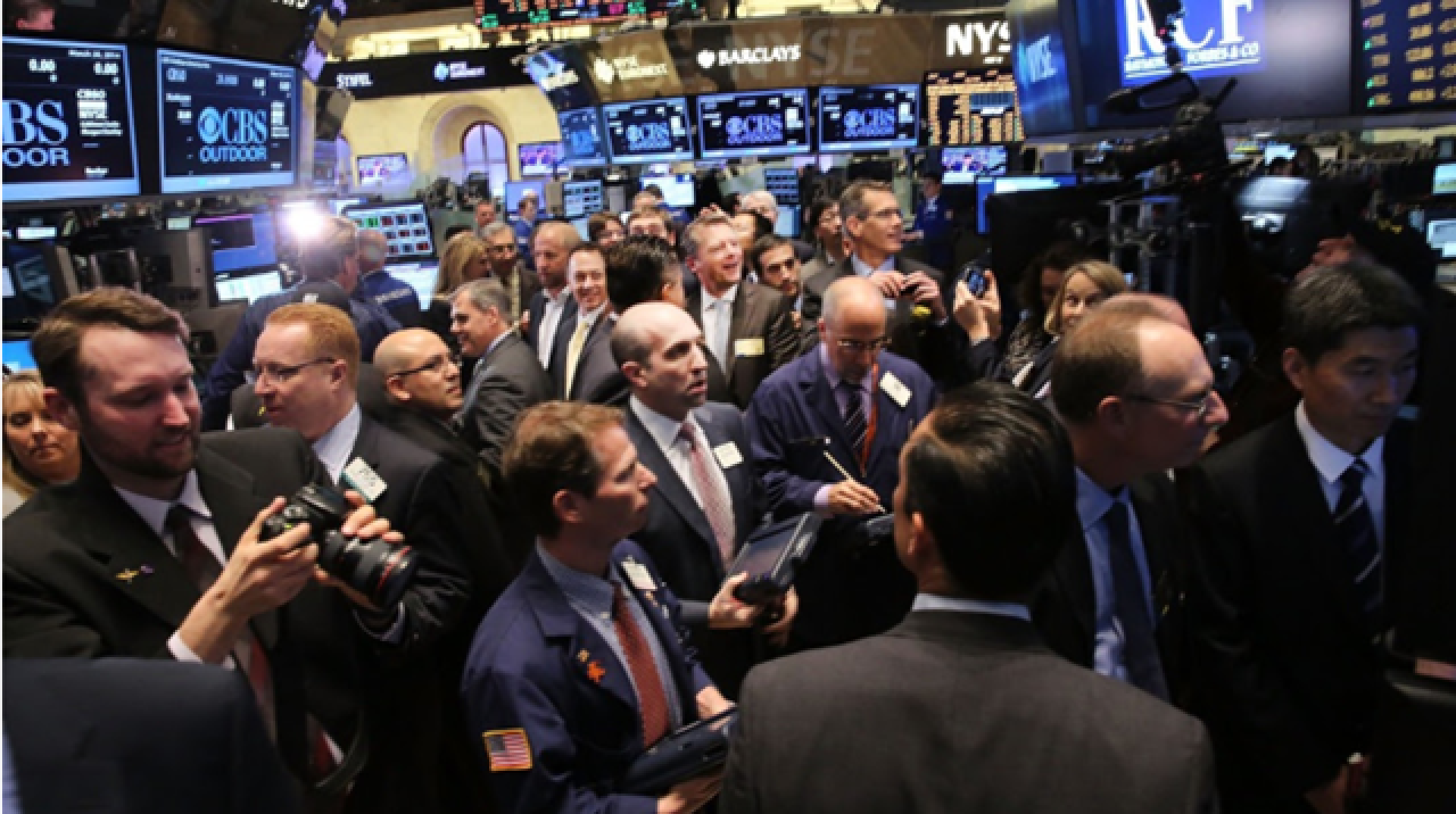 【2/10】華爾街金融消息：市場聚焦聯準會降息與政府停擺影響